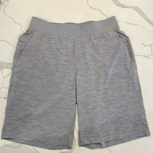 Men’s Lululemon shorts
